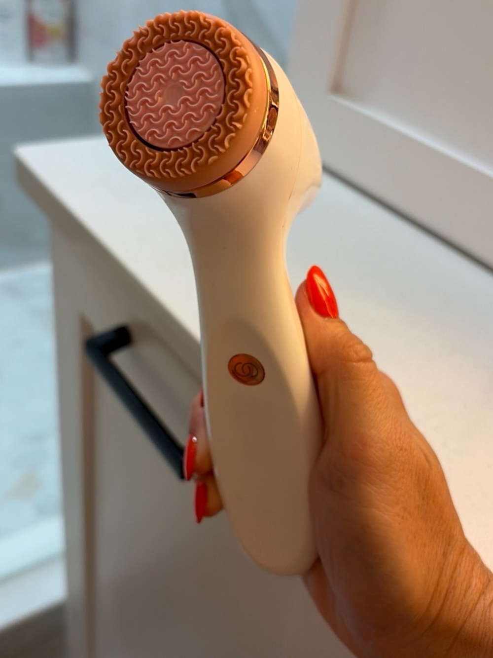 Facial Cleansing Brush - NuSkin ageLOC LumiSpa iO Rose Gold